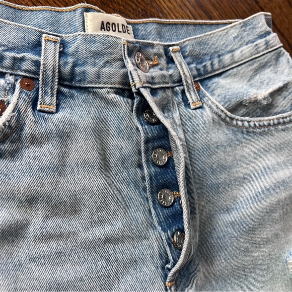 AGOLDE PARKER VINTAGE CUT OFF SHORT,
IN SWAPMEET, SIZE 27 - Picture 5 of 10